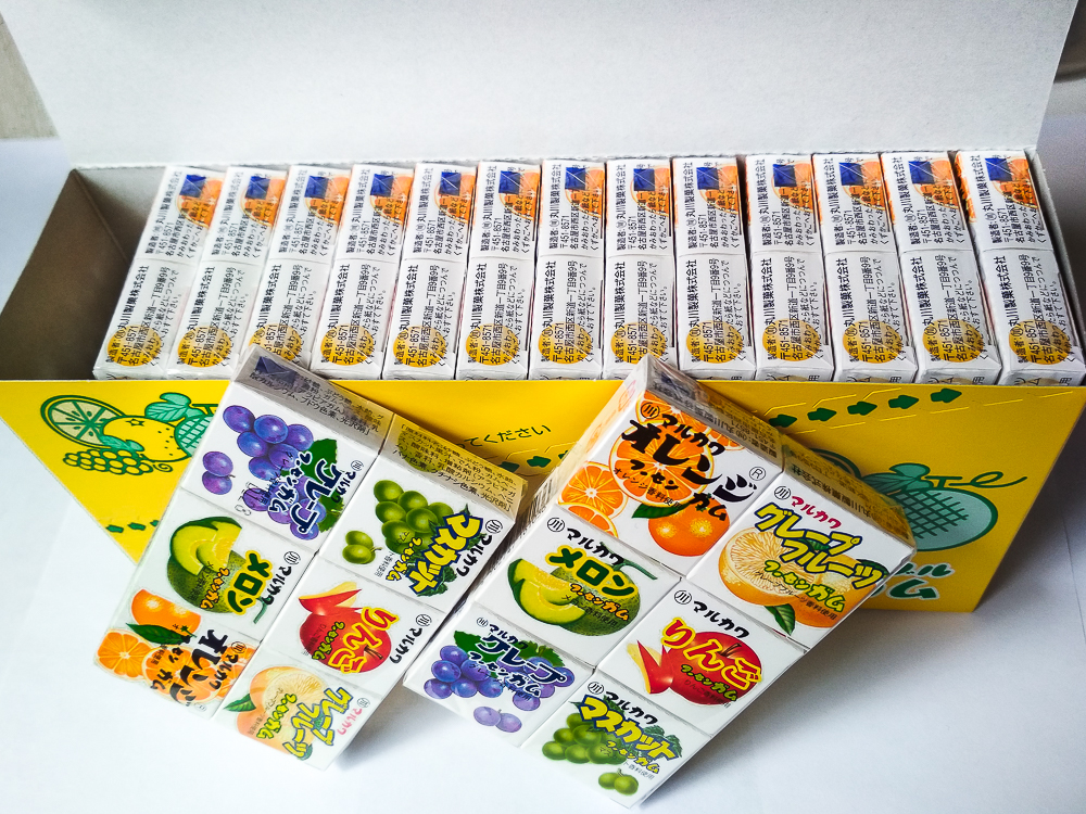 ЖЕВАТЕЛЬНАЯ РЕЗИНКА «MARUKAWA» 32,4 г
АССОРТИ из 6 фруктовых
вкусов, 15 miniблоков*6шт ЖЕВАТЕЛЬНАЯ РЕЗИНКА «MARUKAWA» 32,4 г
АССОРТИ из 6 фруктовых
вкусов, 15 miniблоков*6шт